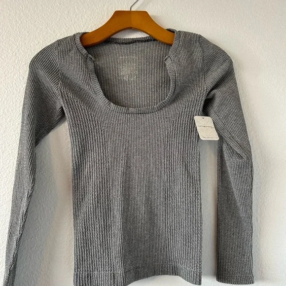 FP Intimately Clean Slate Layering Top in Heather Gray Size M/L - Picture 3 of 8